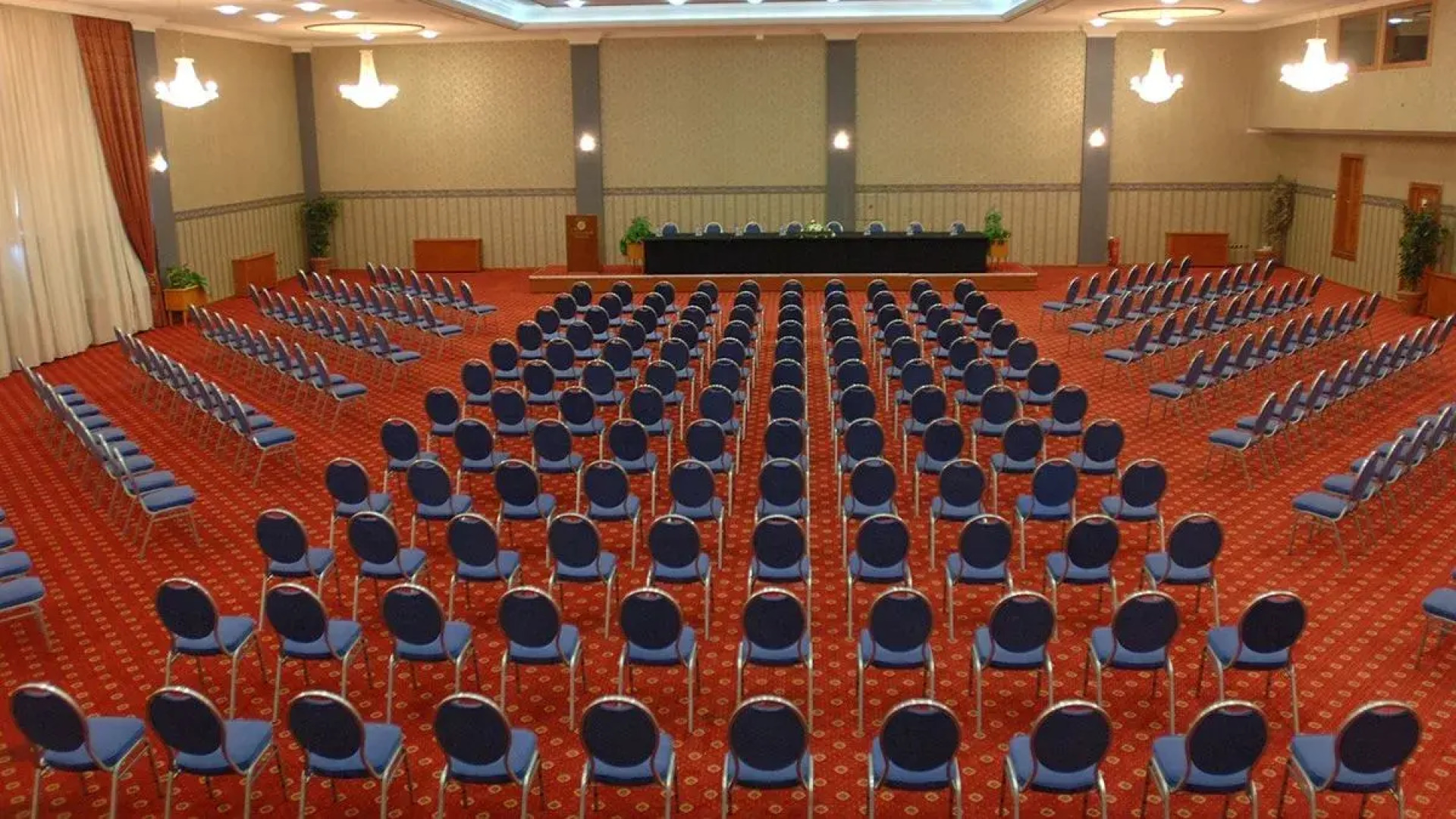 Aleksandar Palace Hotel & Spa