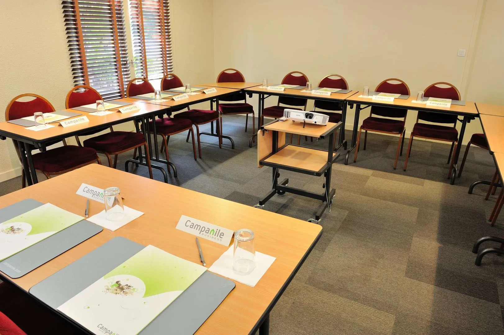 Hôtel Campanile Clermont-Ferrand Sud - Aubière