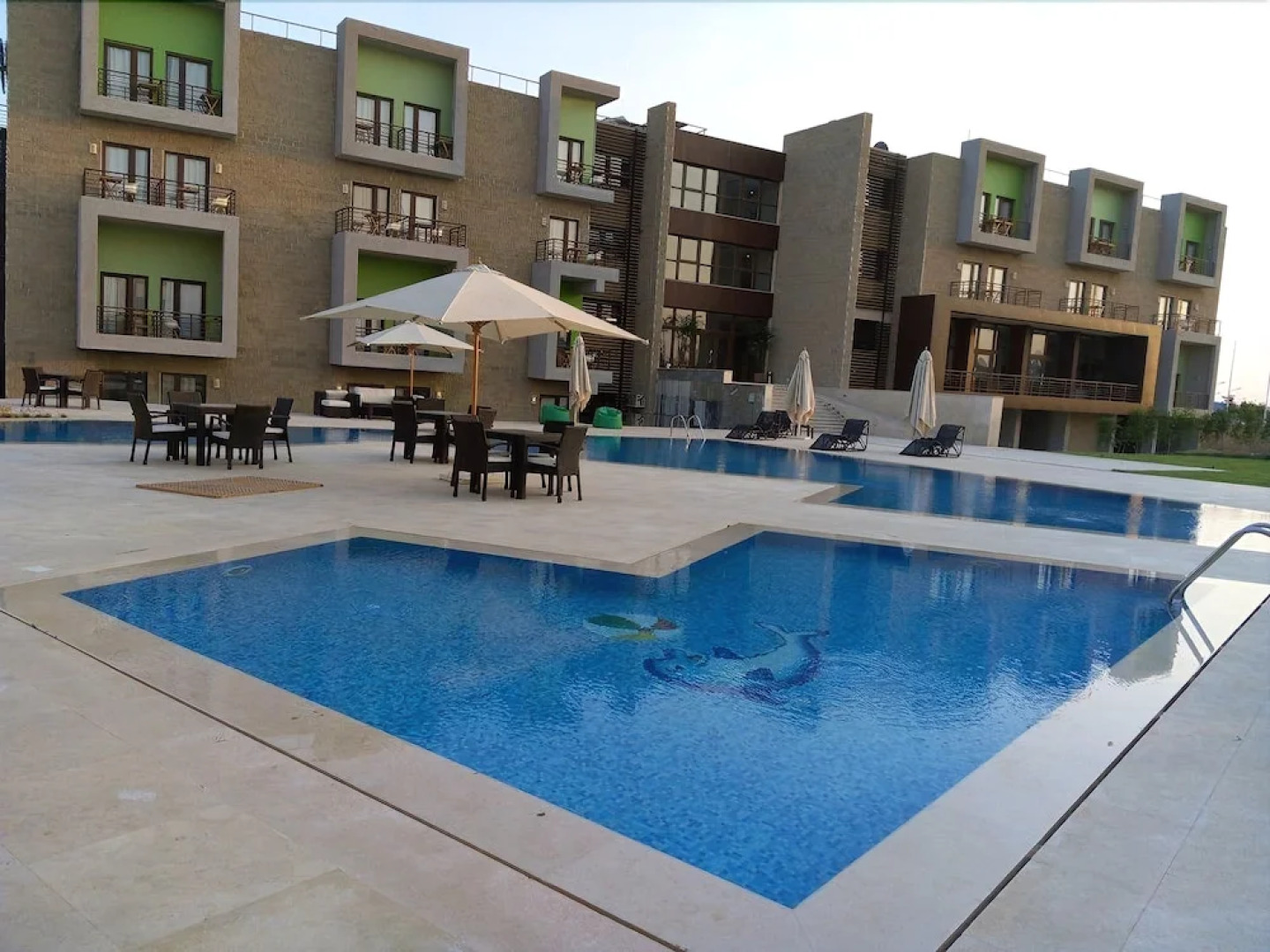 Dhara Residence E2 Lodge Hotel