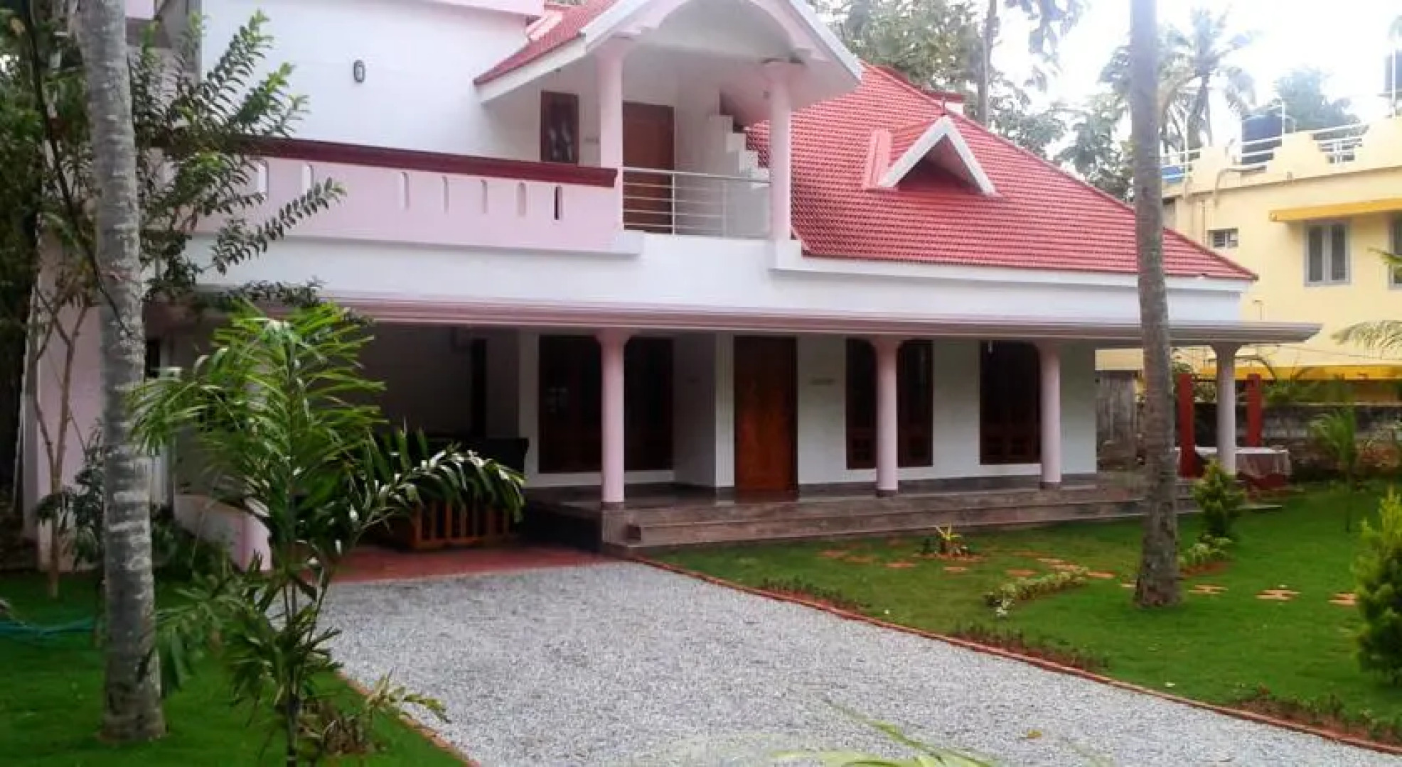 Vedanta Wake up! on the sunny cliffs, Varkala