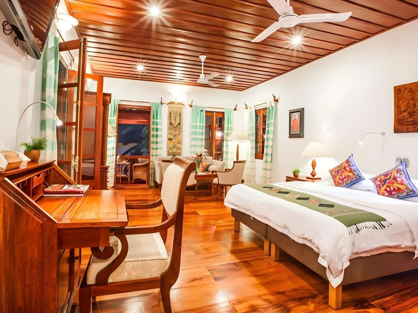 Mekong Riverview Hotel