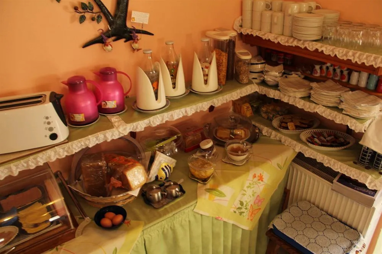 Dora's Studios and Apartments