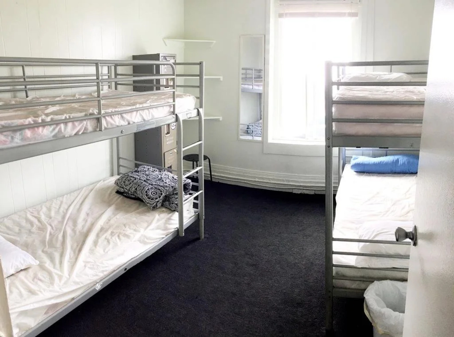 ITH Hermosa Beach Surf Hostel LAX