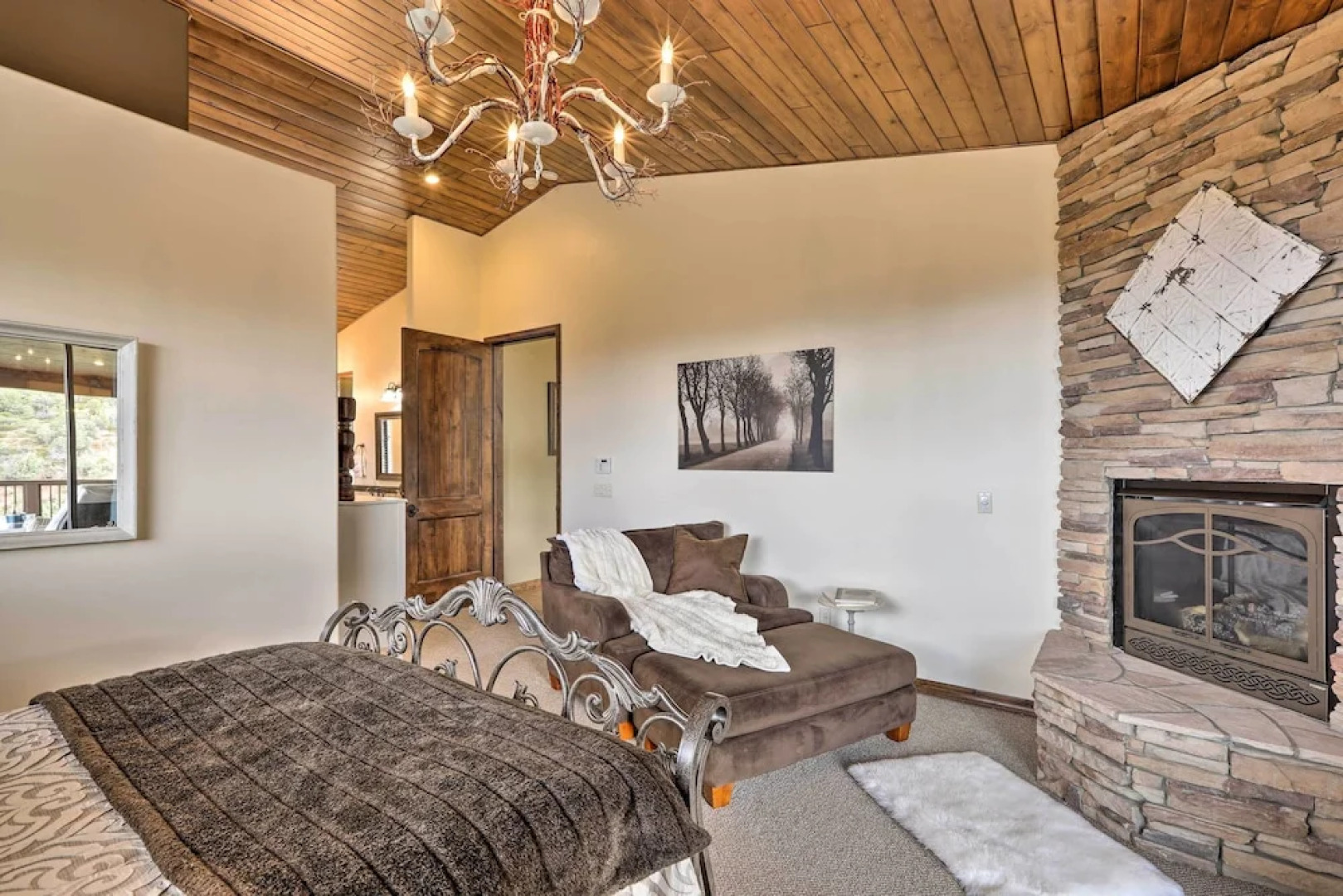 'AZ Rim Retreat' in Pine W/deck, Hot Tub & Views!