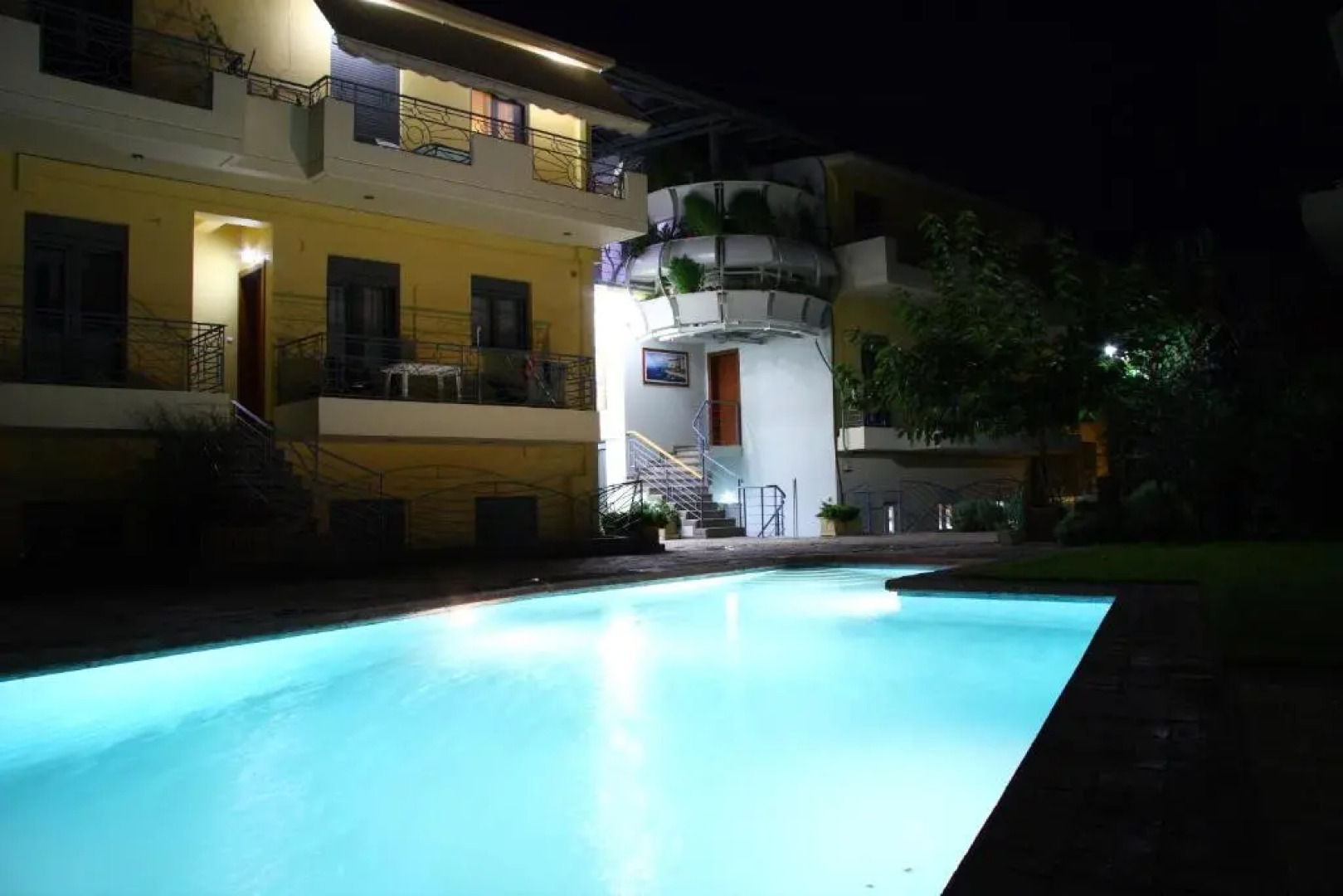 Comfy Maisonette for 6 ppl at Thin Alos Complex