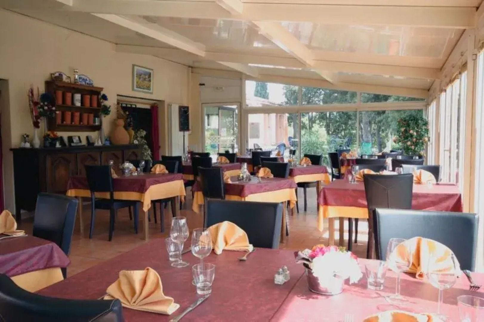 Le Relais Des Lavandins