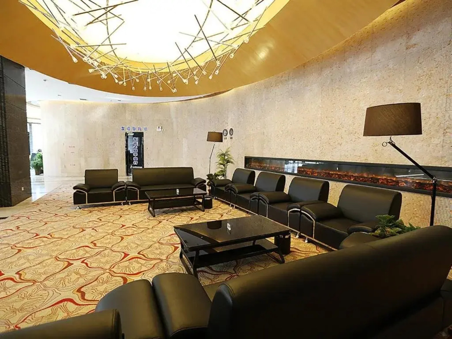 Xinxiang Linghai International Hotel