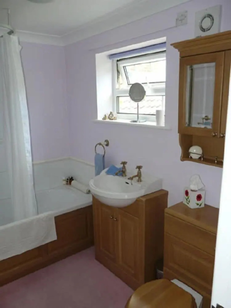 Pine Lodge Bed And Breakfast