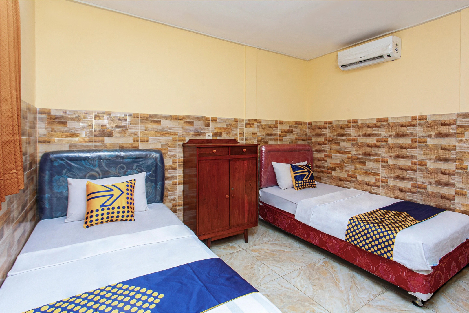 SPOT ON 2815 Hotel Damai