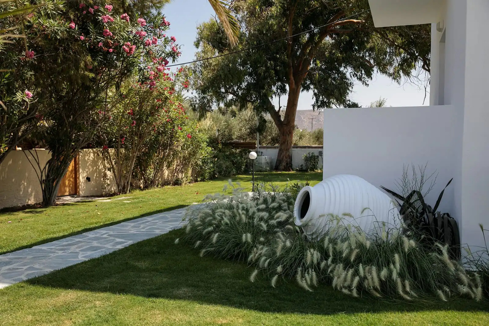 Hermes Luxury Suites