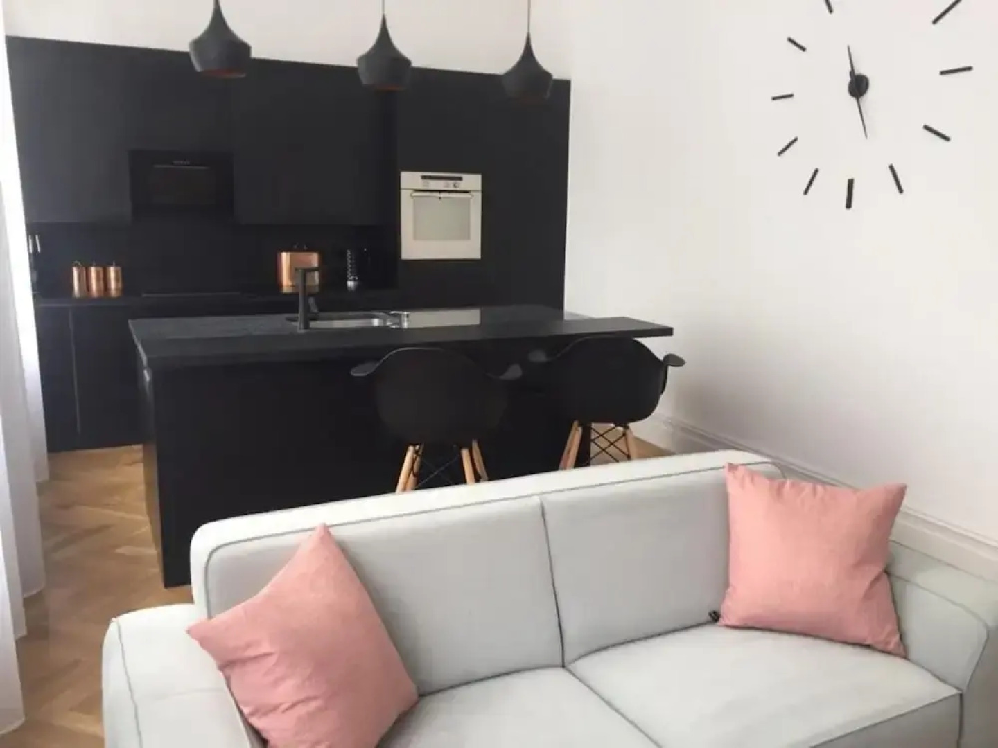 1-bed Apartment in Zabrze 15 min Katowice Gliwice