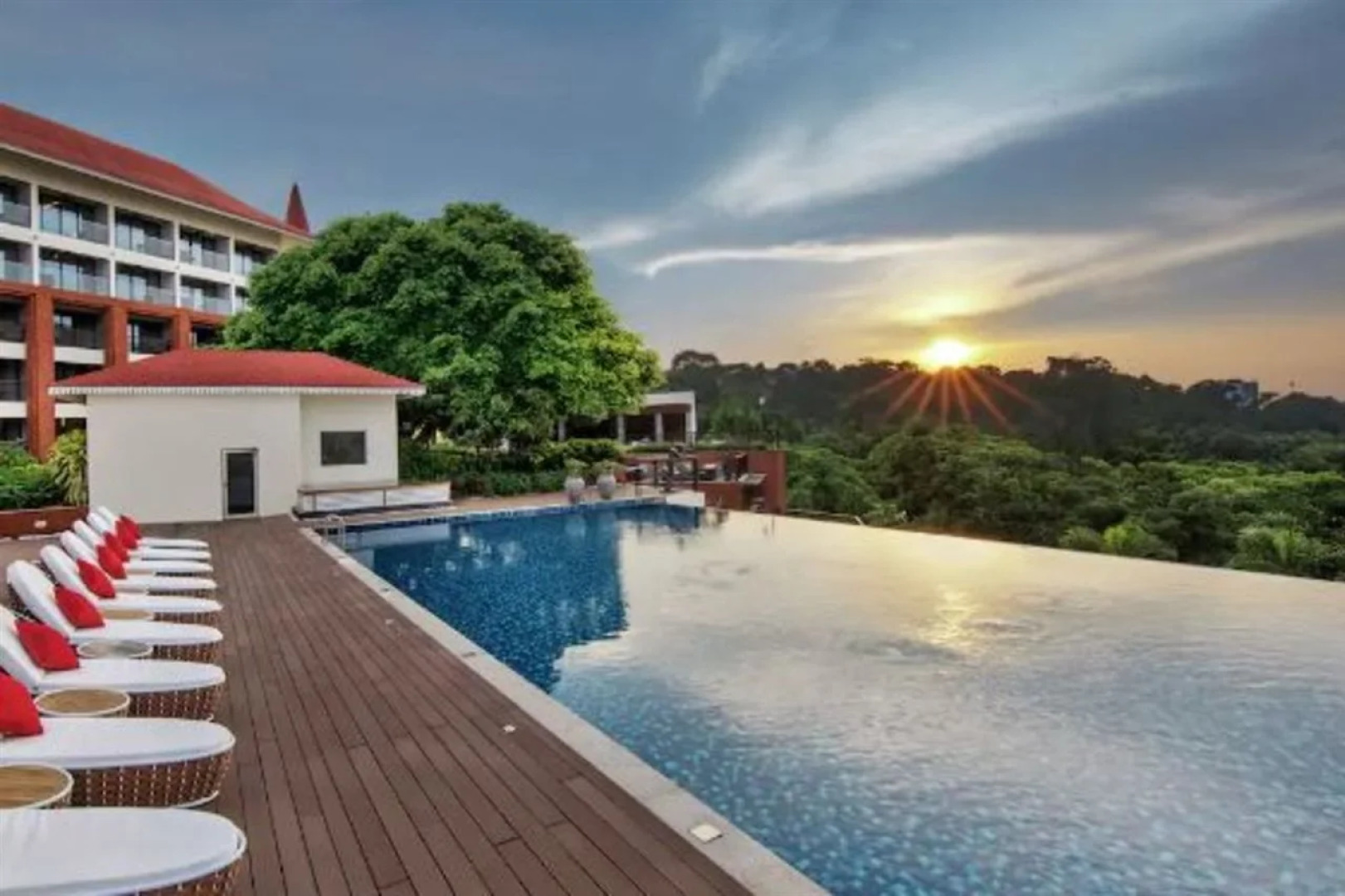 DoubleTree by Hilton Goa-Panaji