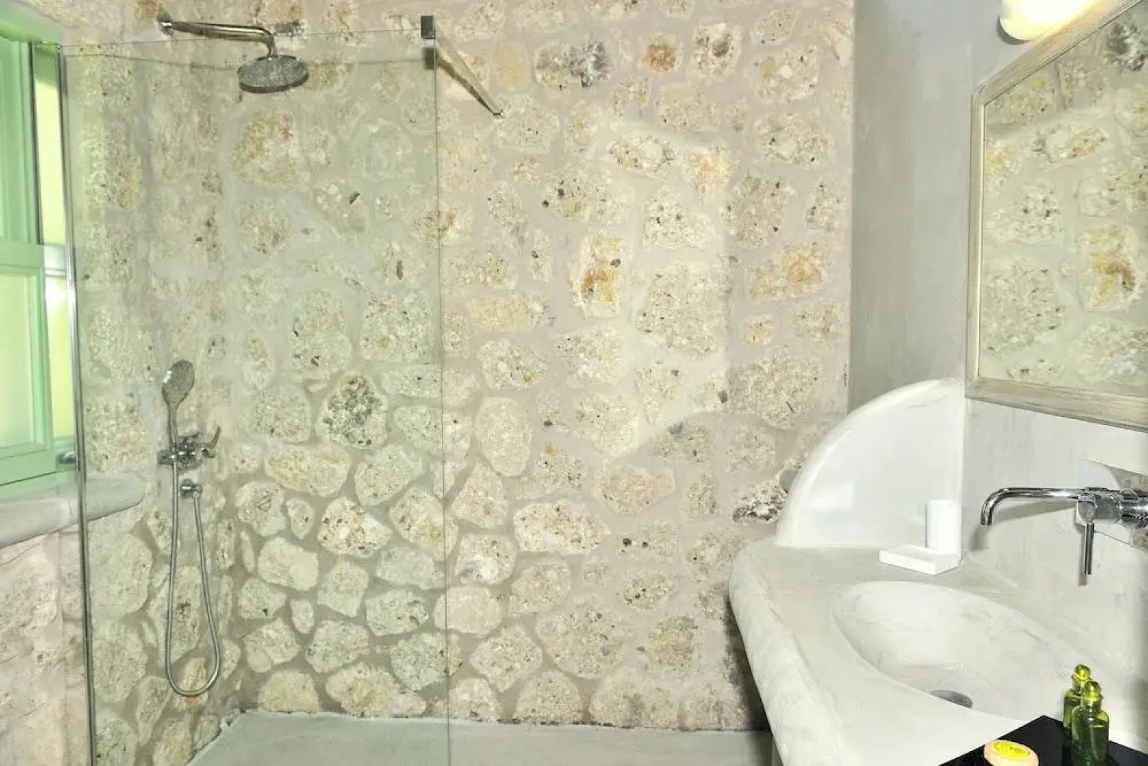 Villa Ermis- Mounty Island Villas