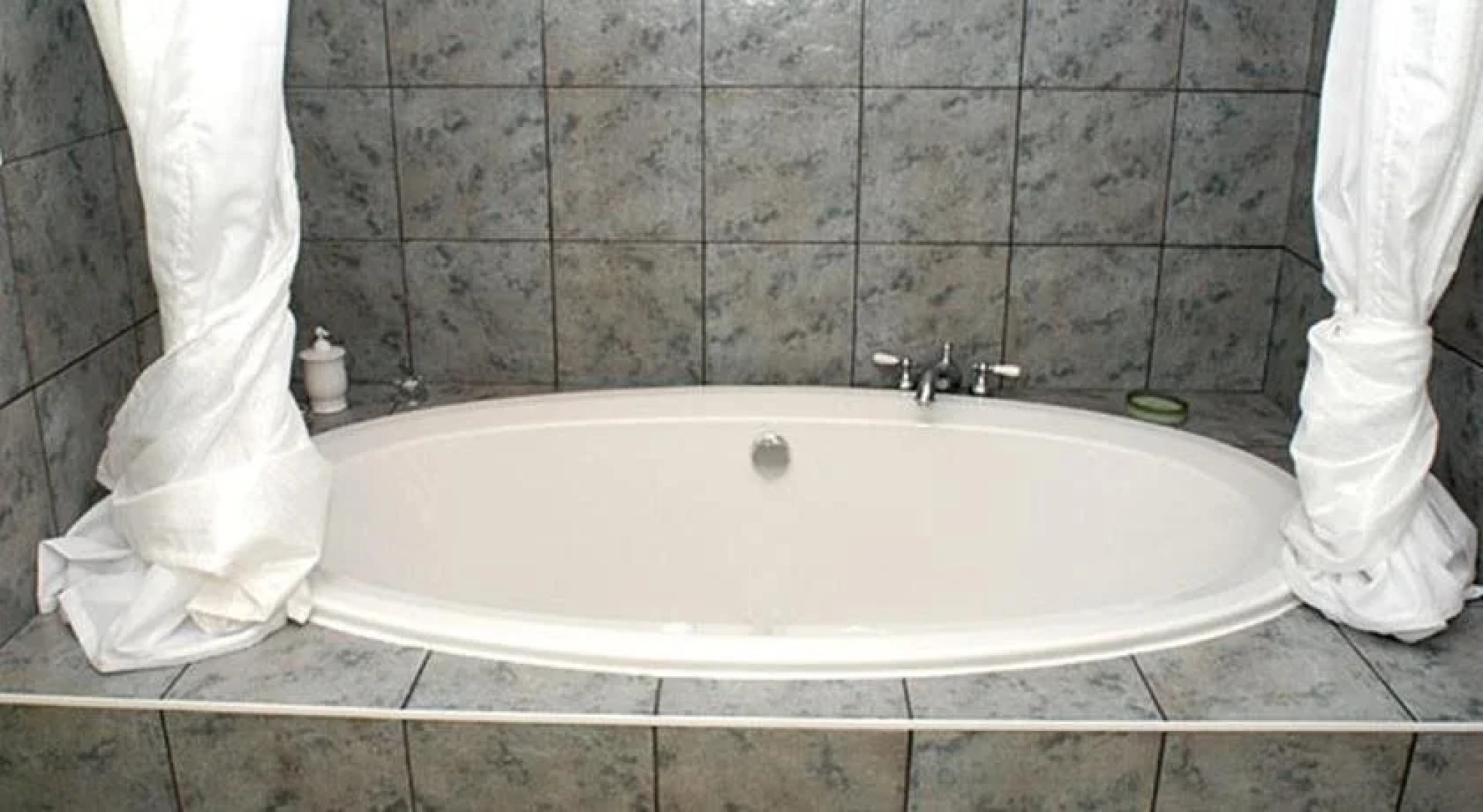 Auberge Bay Wind Suites