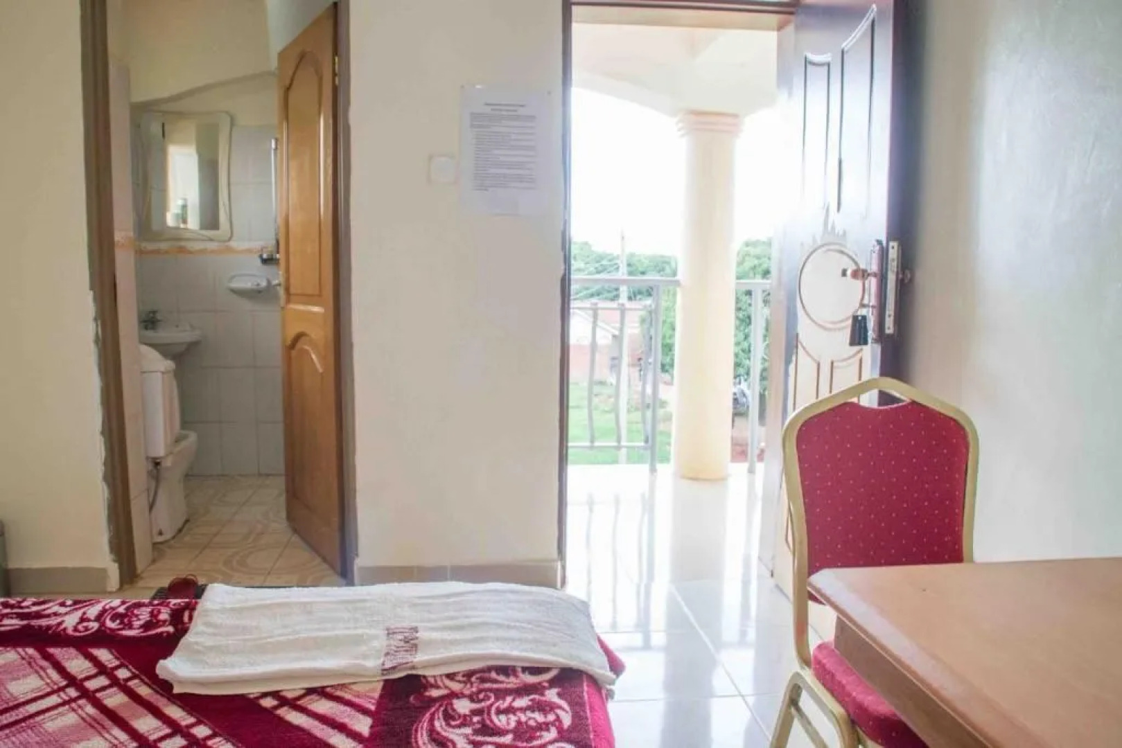 Hotel Nok Continental