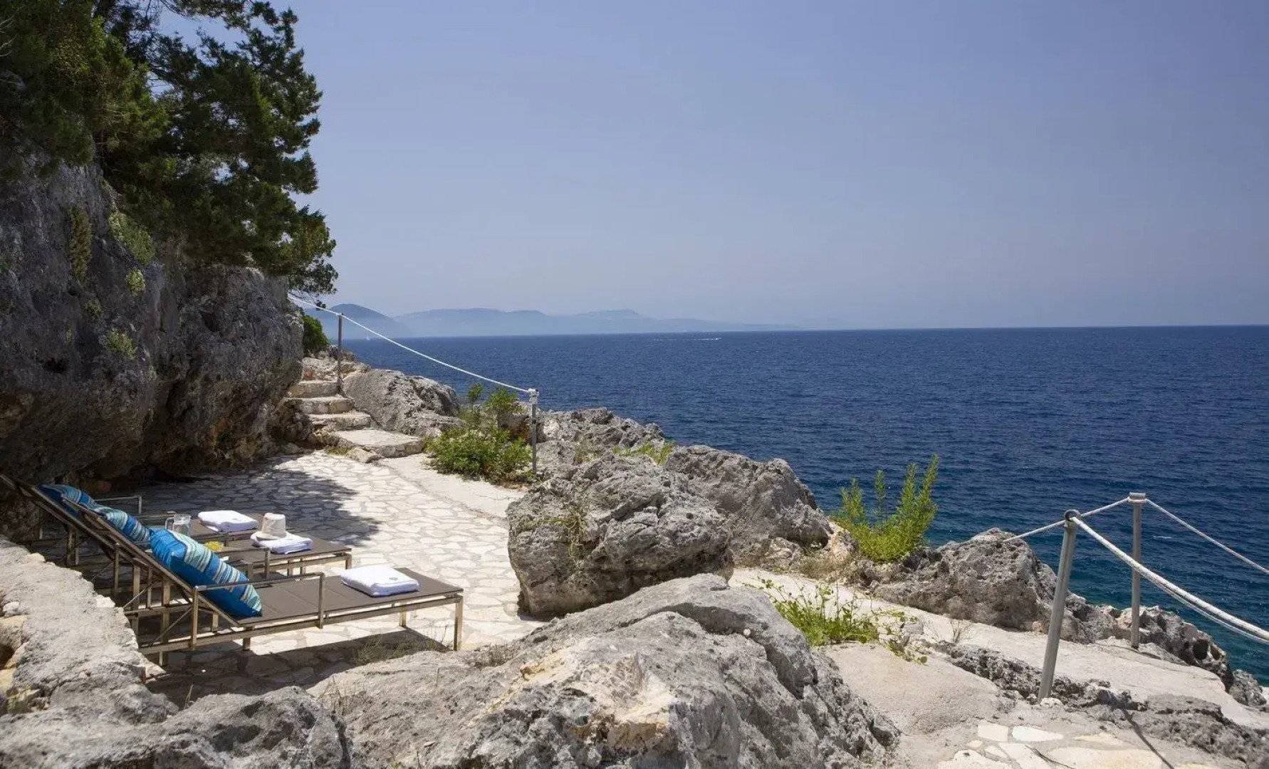 dell Mar stone house