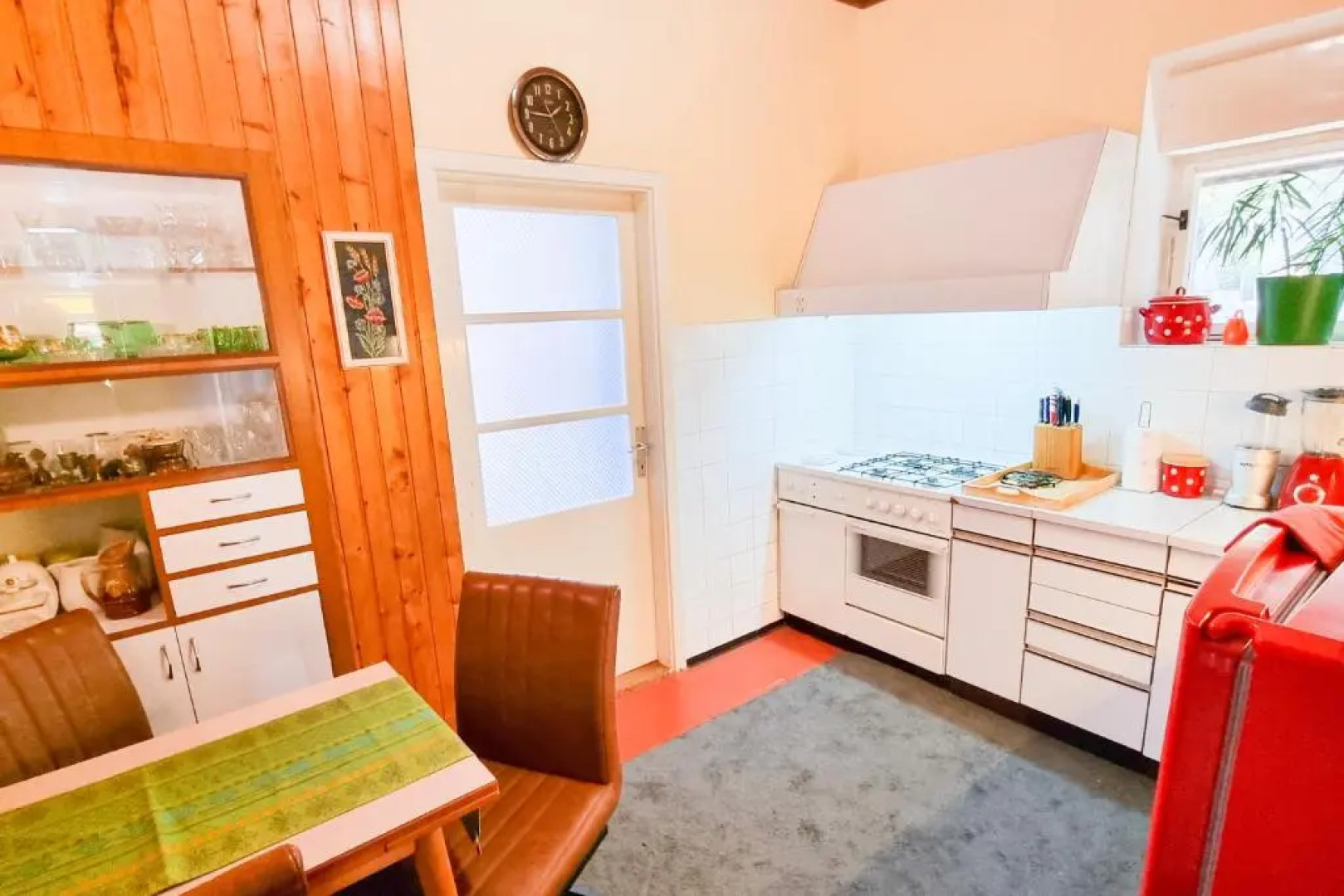 Apartment Zuzi with garden, 300m to the beach