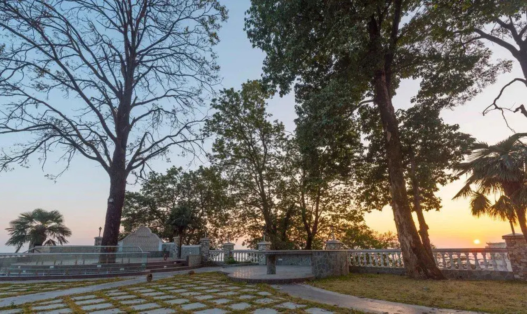 Treebo Trend Royal Mansion