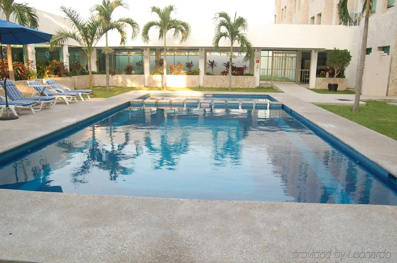 Holiday Inn Express Paraiso Dos Bocas by IHG