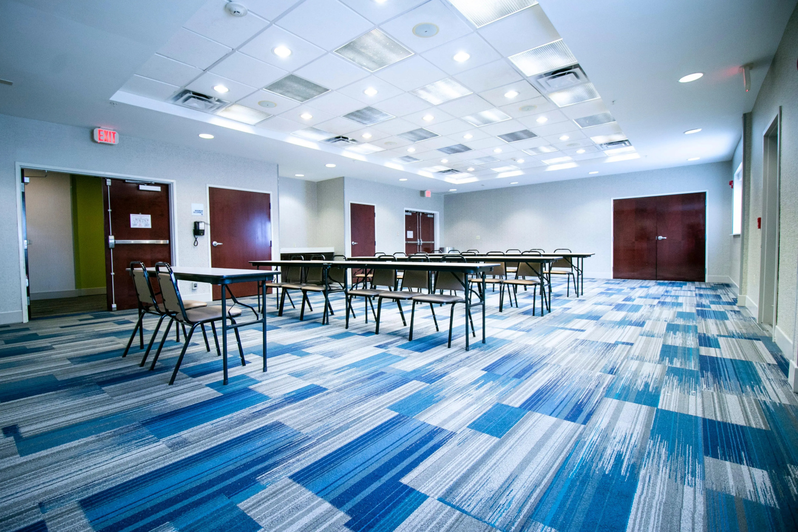 Holiday Inn Express Hotel & Suites, a Baton Rouge-Port Allen by IHG