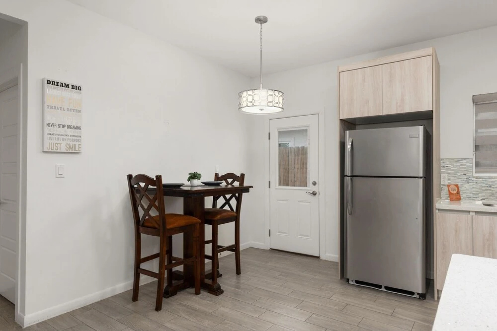 Modern Duplex with Fully Upgraded Amenities