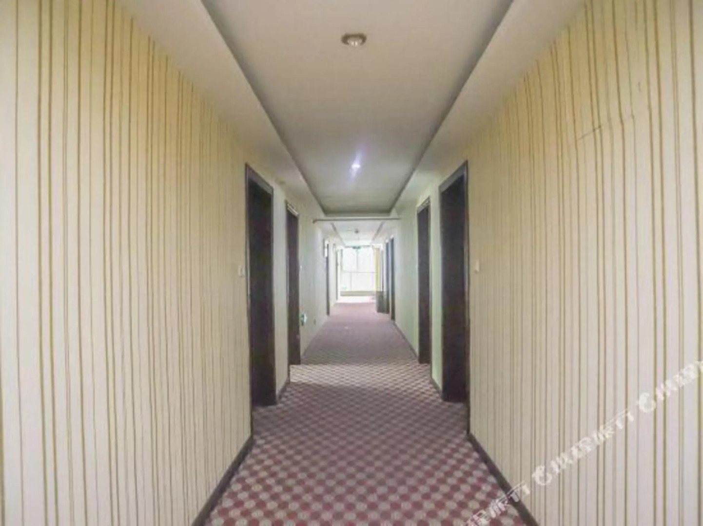 OYO Panzhihua Yida Hotel