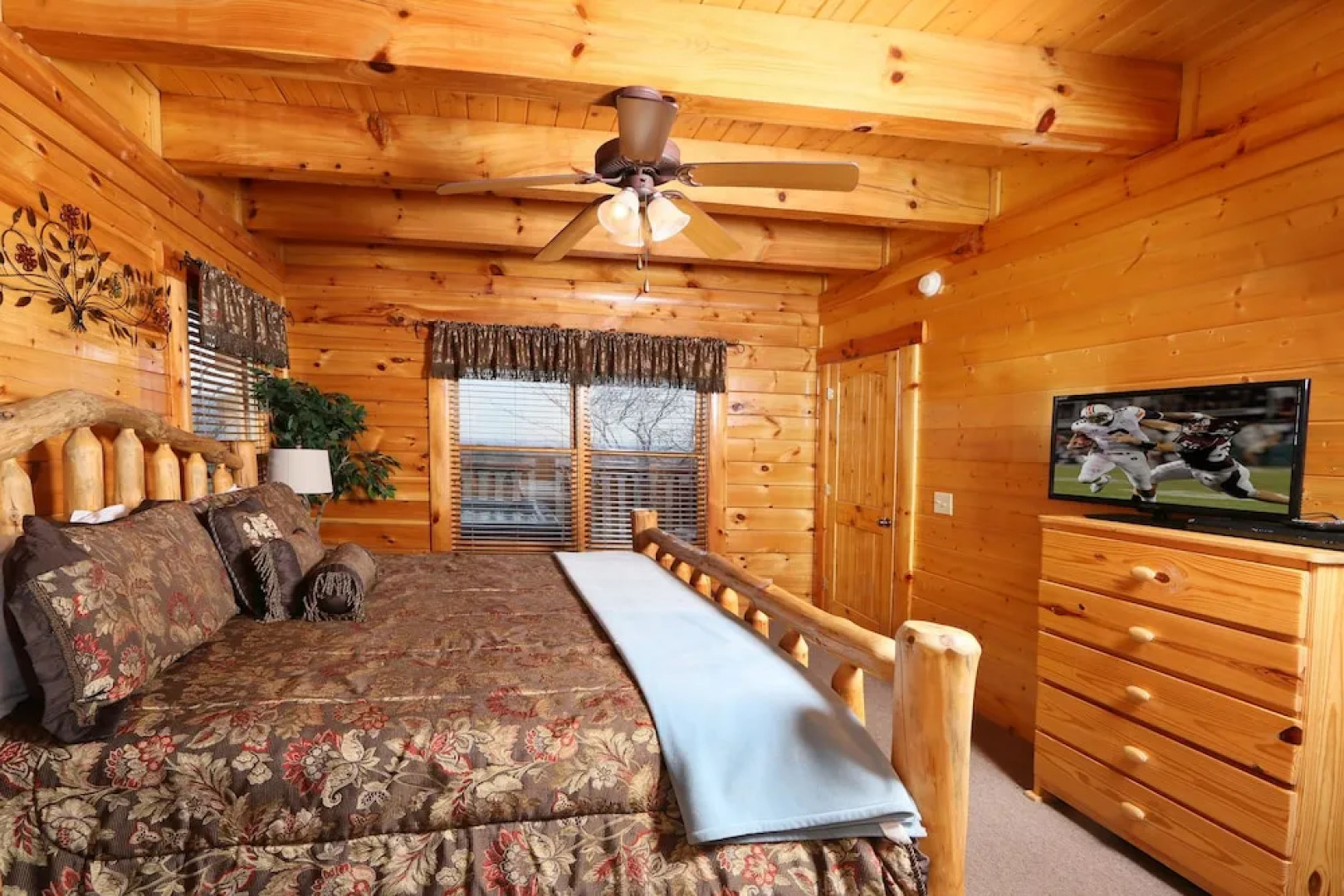 Rising Eagle Lodge by RedAwning