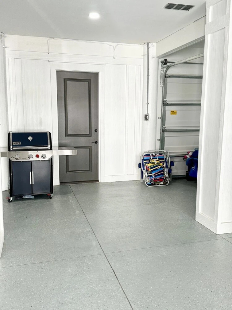 Casamigos 6 Bedroom Home by RedAwning