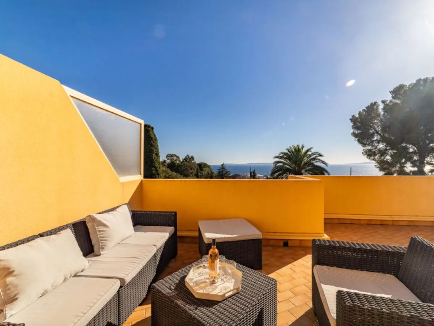 Apartment Cadet Rousse