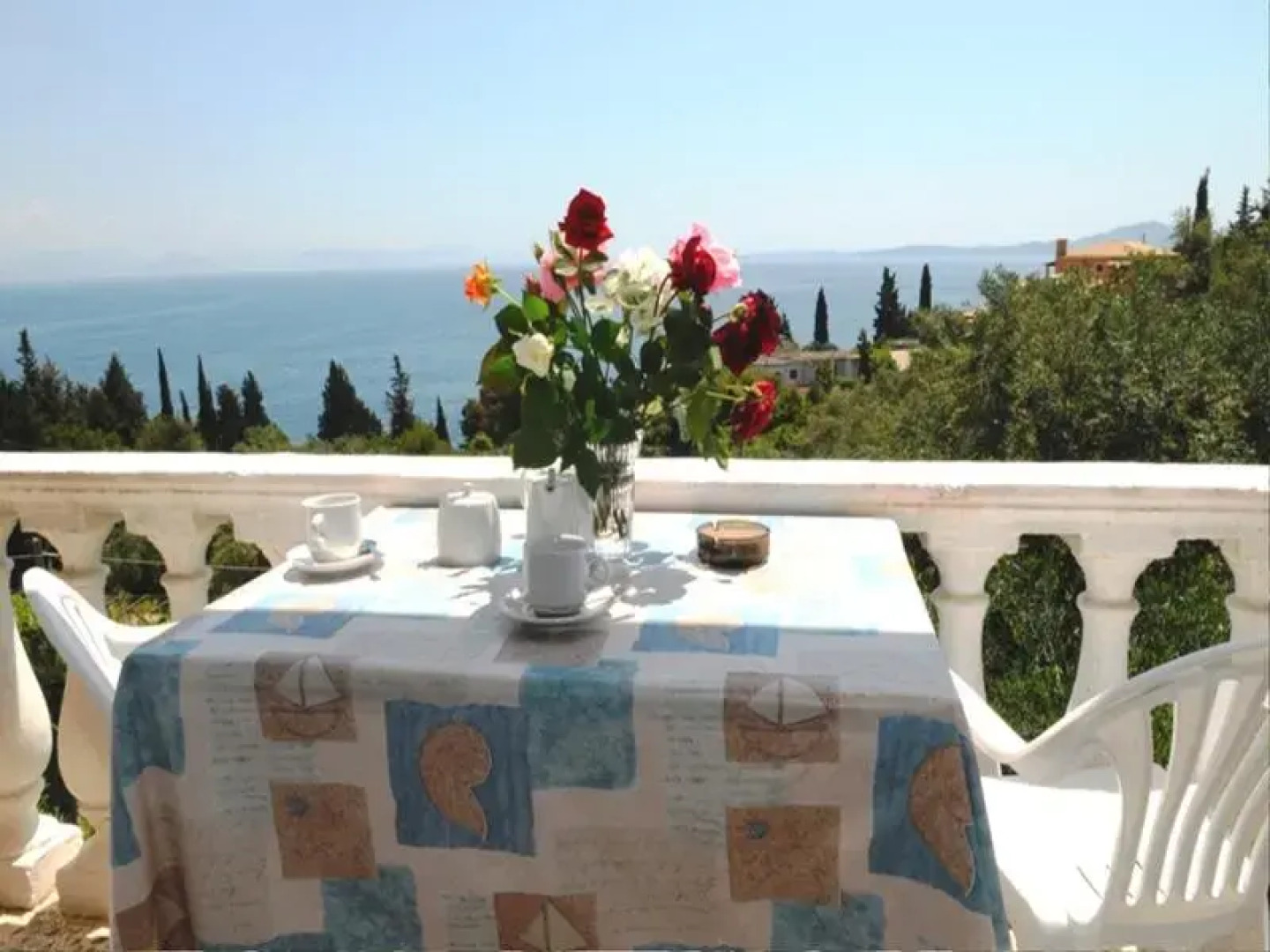 Apostolos & Eleni Family Apartments