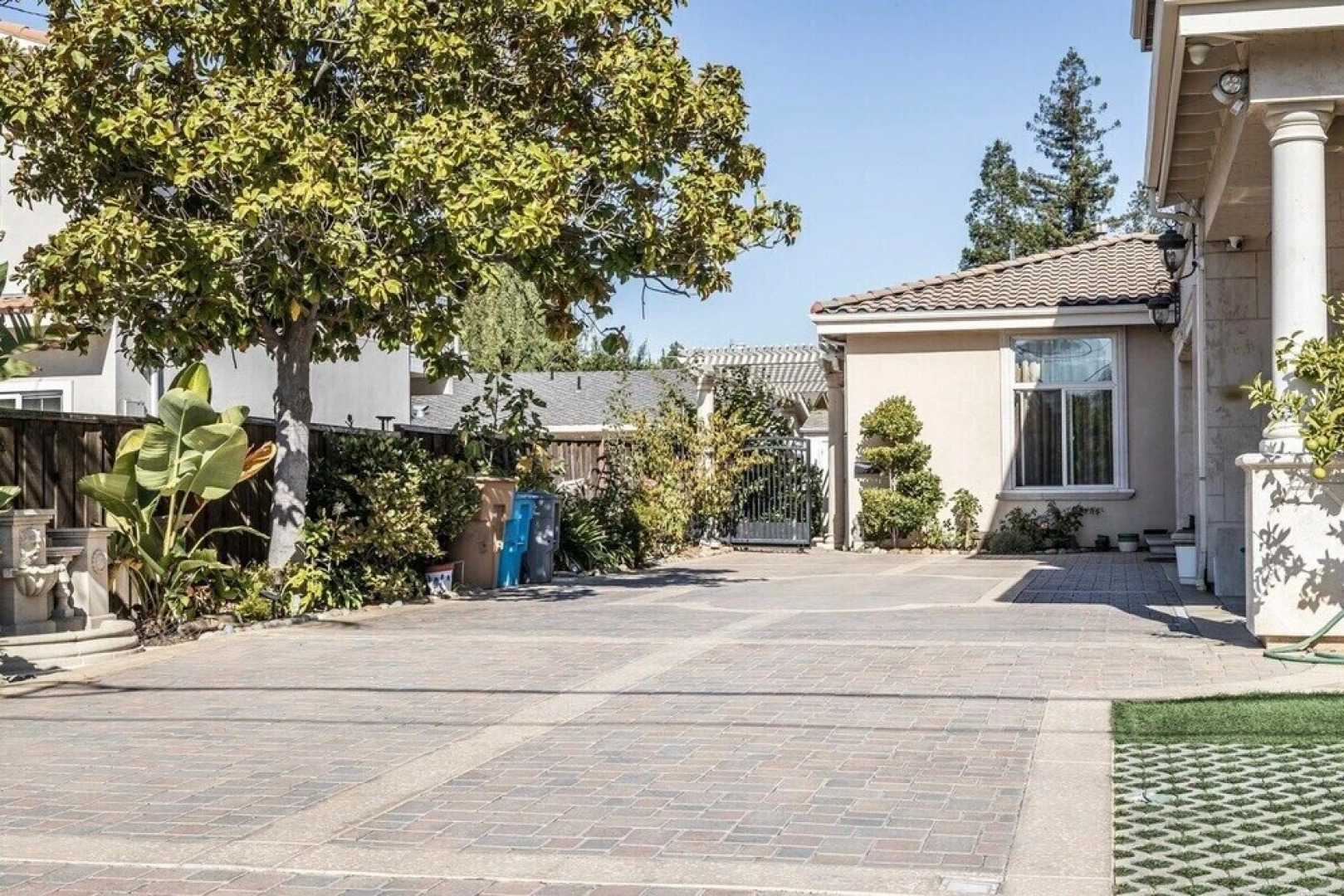 Elegant 1-bedroom Suite in Cupertino