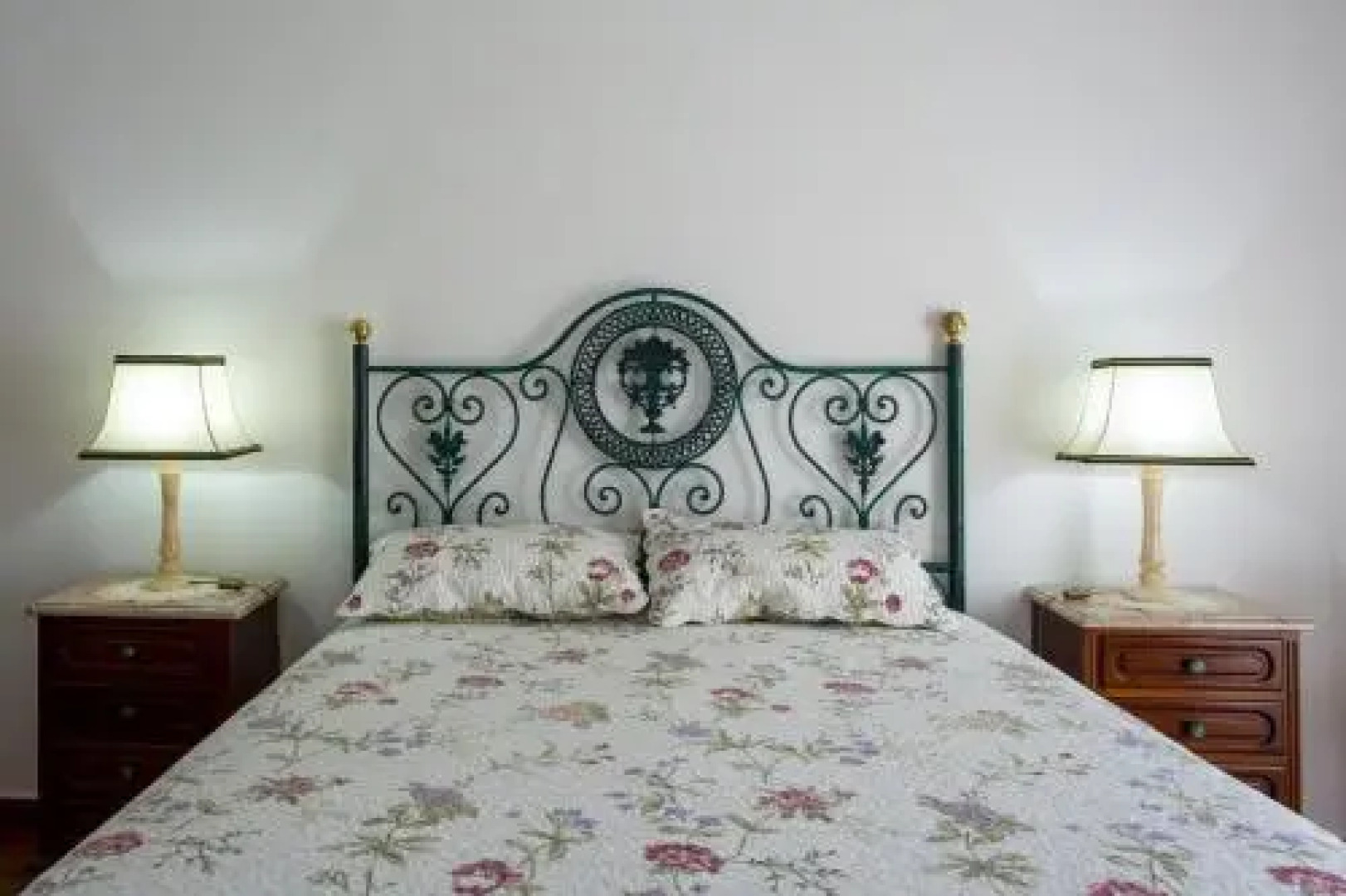 Elegant Sea View Apartment