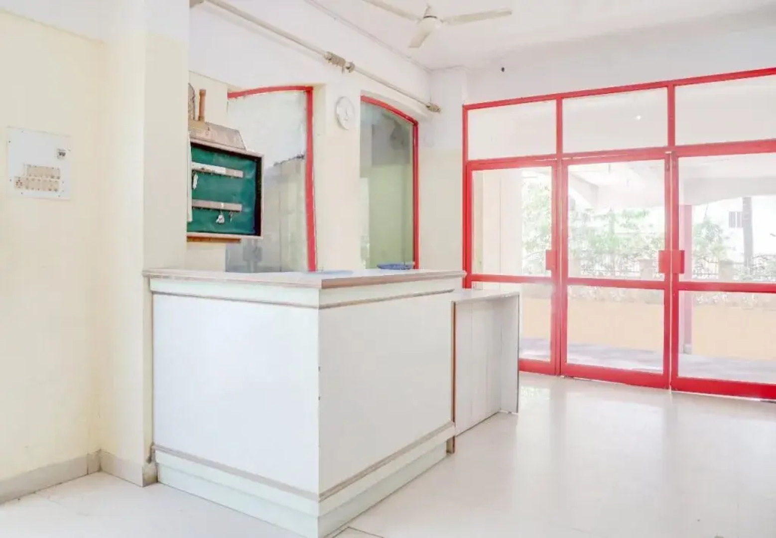 Shanthi Royal by OYO Rooms