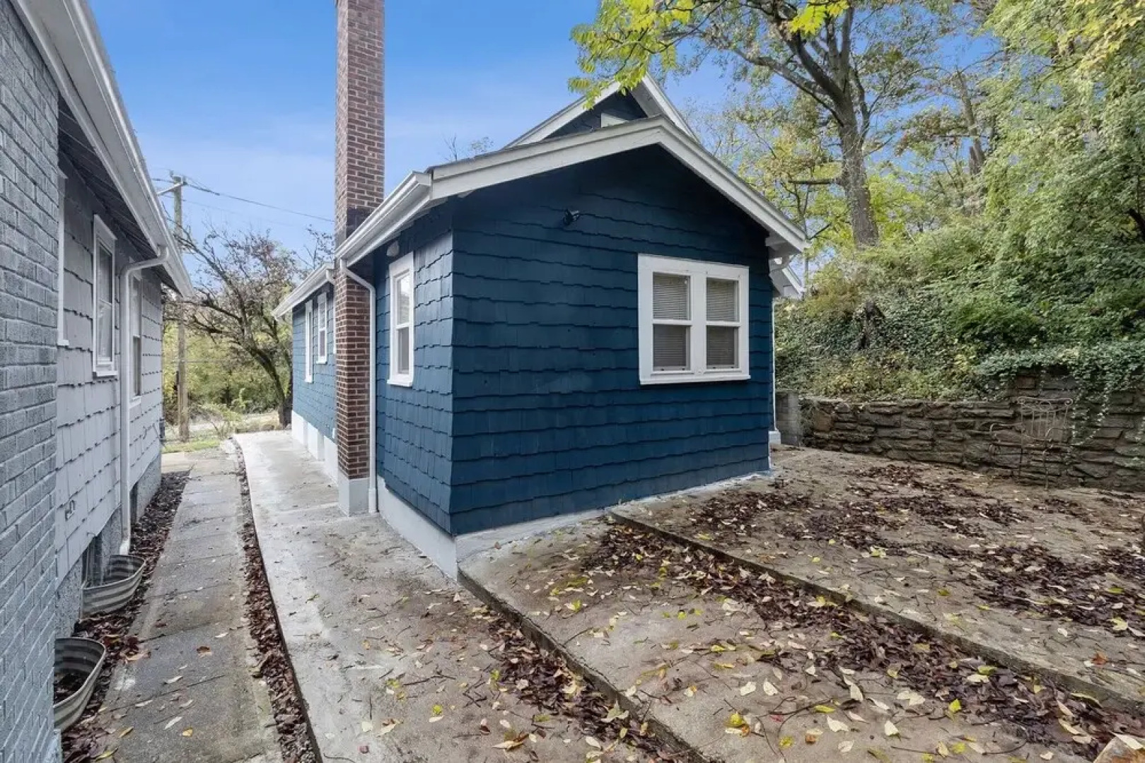 Centrally Located Apt Near Uc, Hospital And Zoo! 1 Bedroom Apts by Redawning