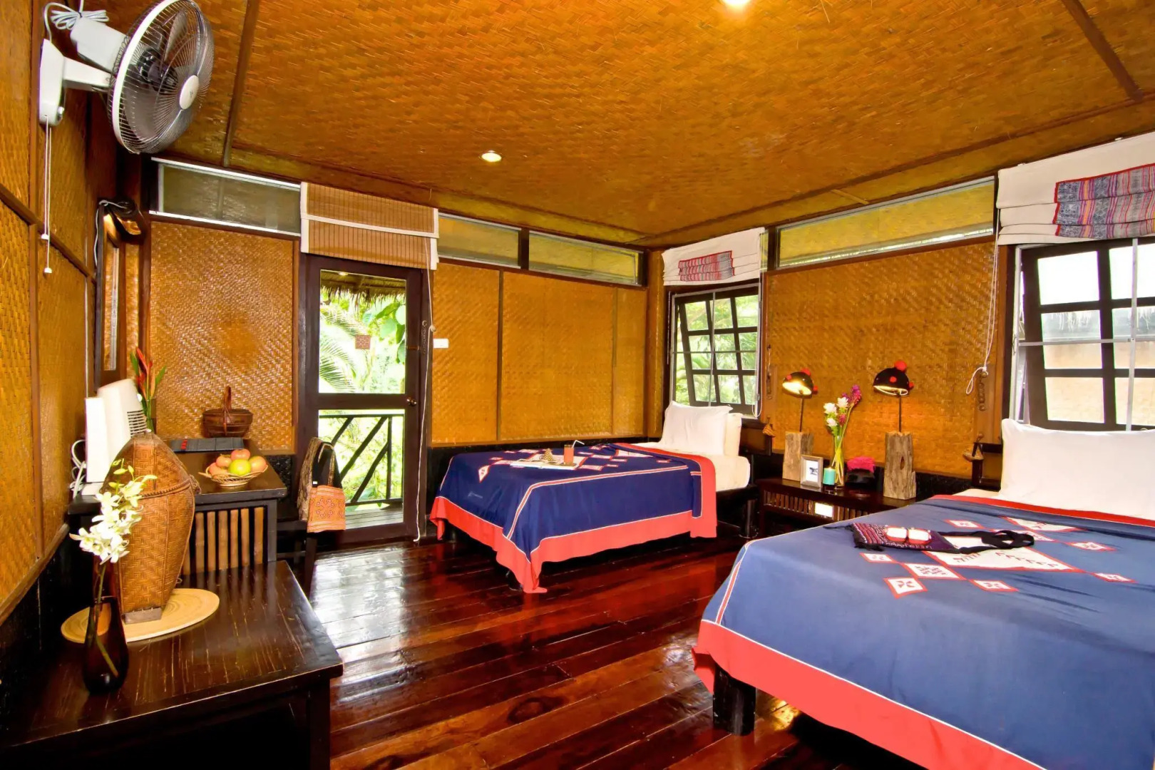 Hmong Hilltribe Lodge