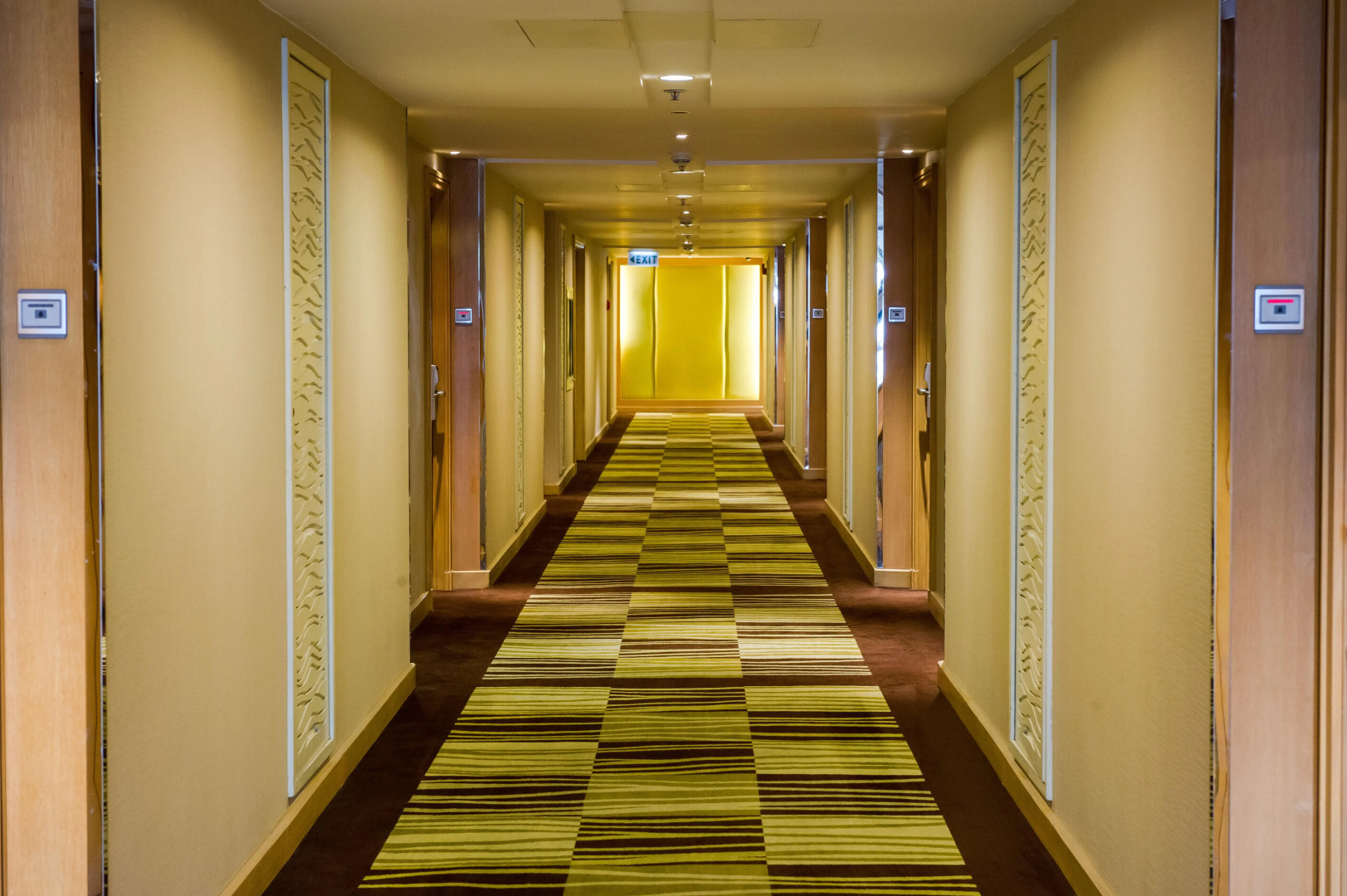 Holiday Inn Bangkok Silom by IHG