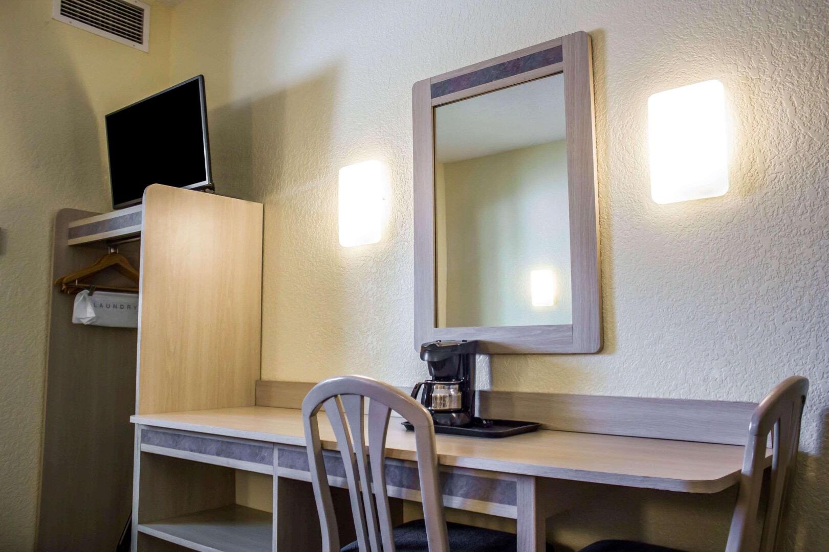 Econo Lodge Meadville