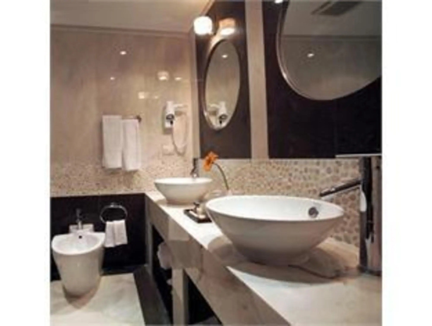 Sesimbra Oceanfront Hotel