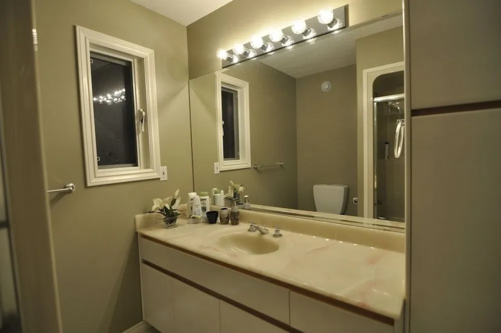 Cornerstone Bed and Breakfast