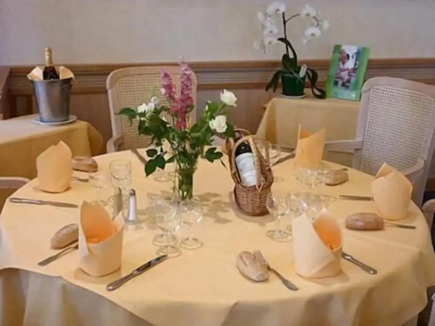 Hotel Logis de Lyon Est