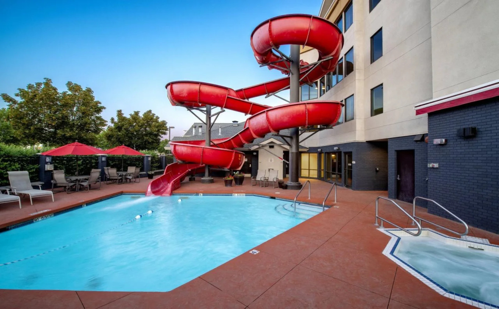 Fairfield Inn and Suites by Marriott Kelowna