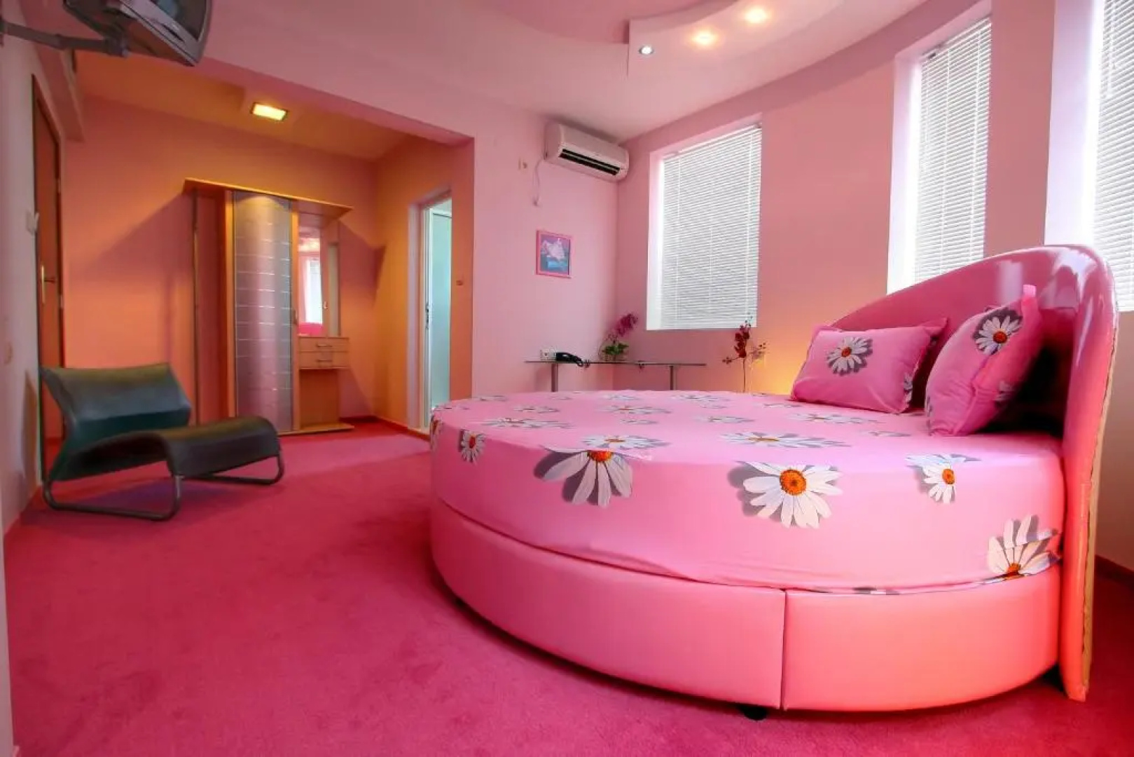Family Hotel Mania