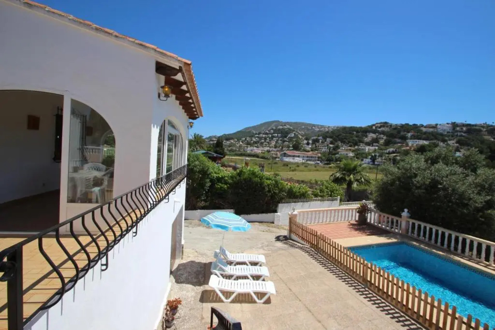 Juliasol - holiday home with private swimming pool in Moraira