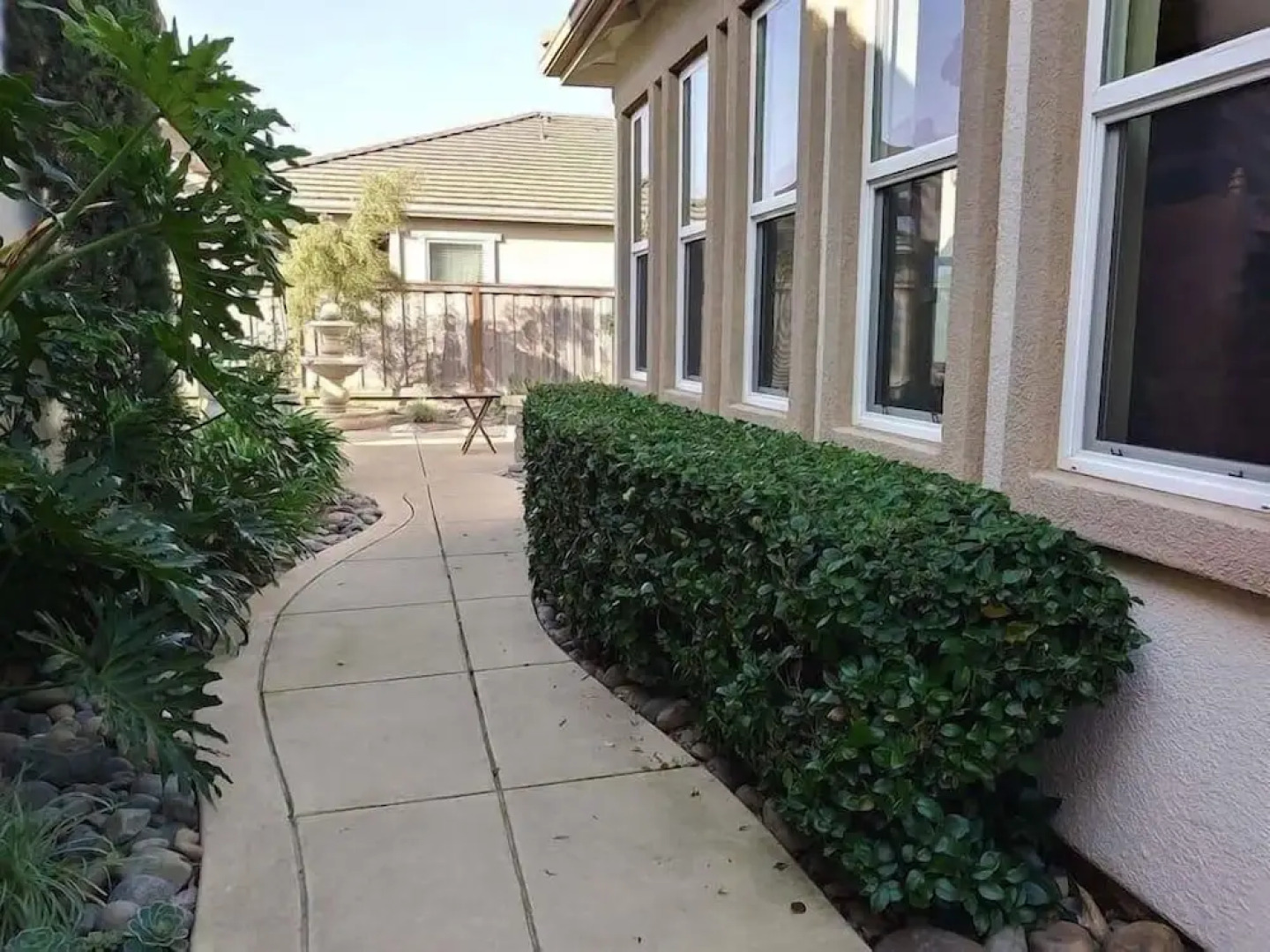 Luxury Custom Home in Oakdale Parkview