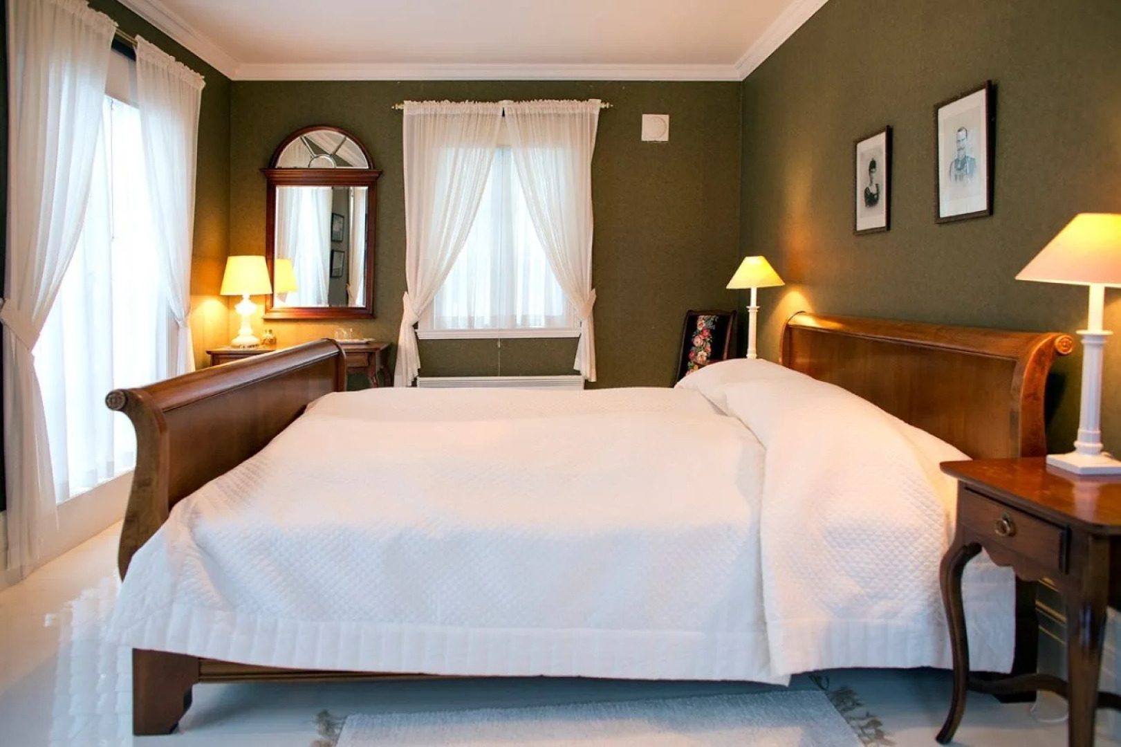 Høyevarde Fyrhotell