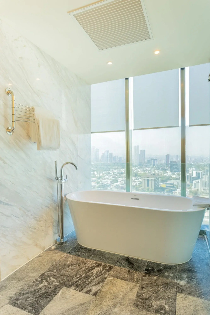 Camino Real Fashion Drive Monterrey