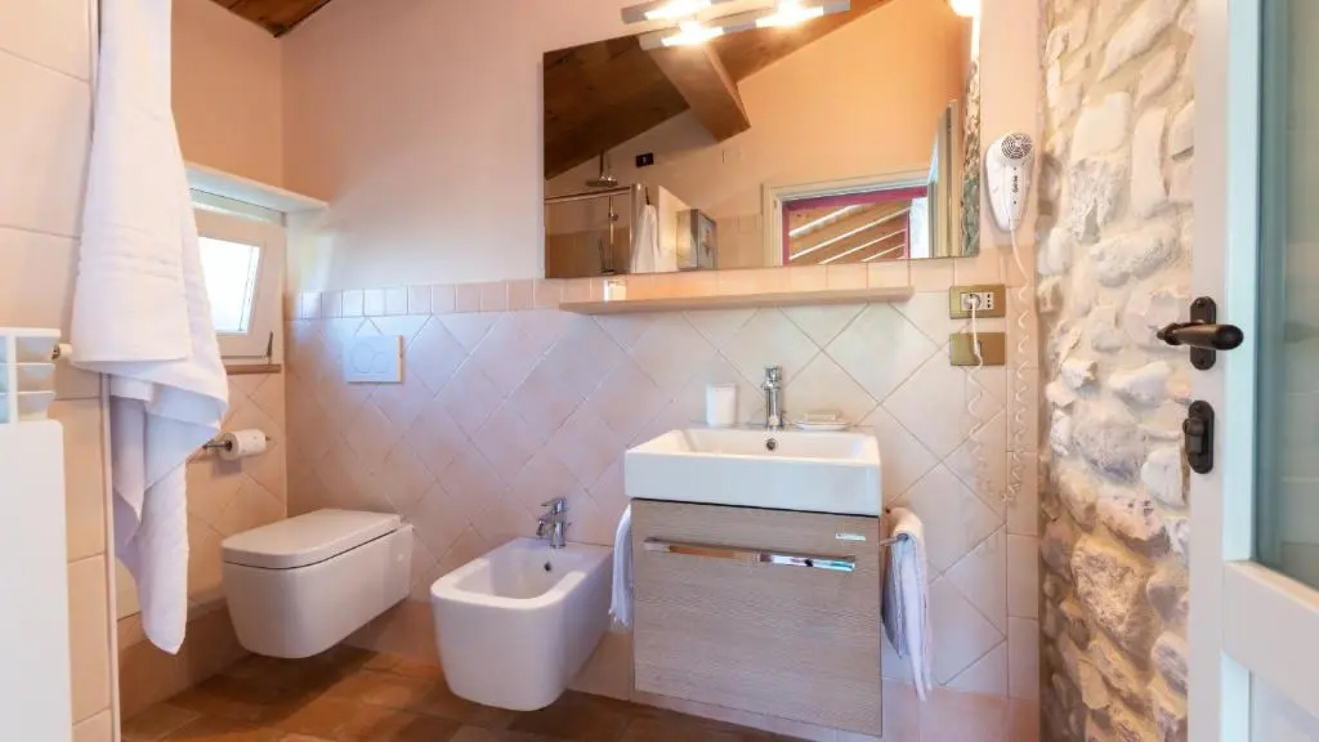 CASCINA MARIANNA 12&4, Emma Villas