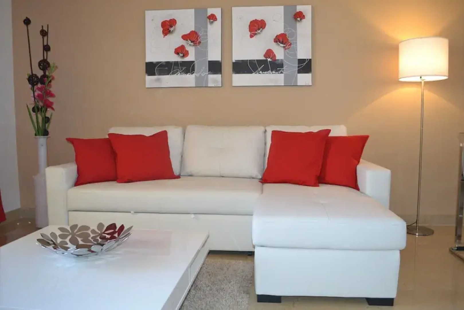 2115-Apto con bonita terraza vista a la piscina