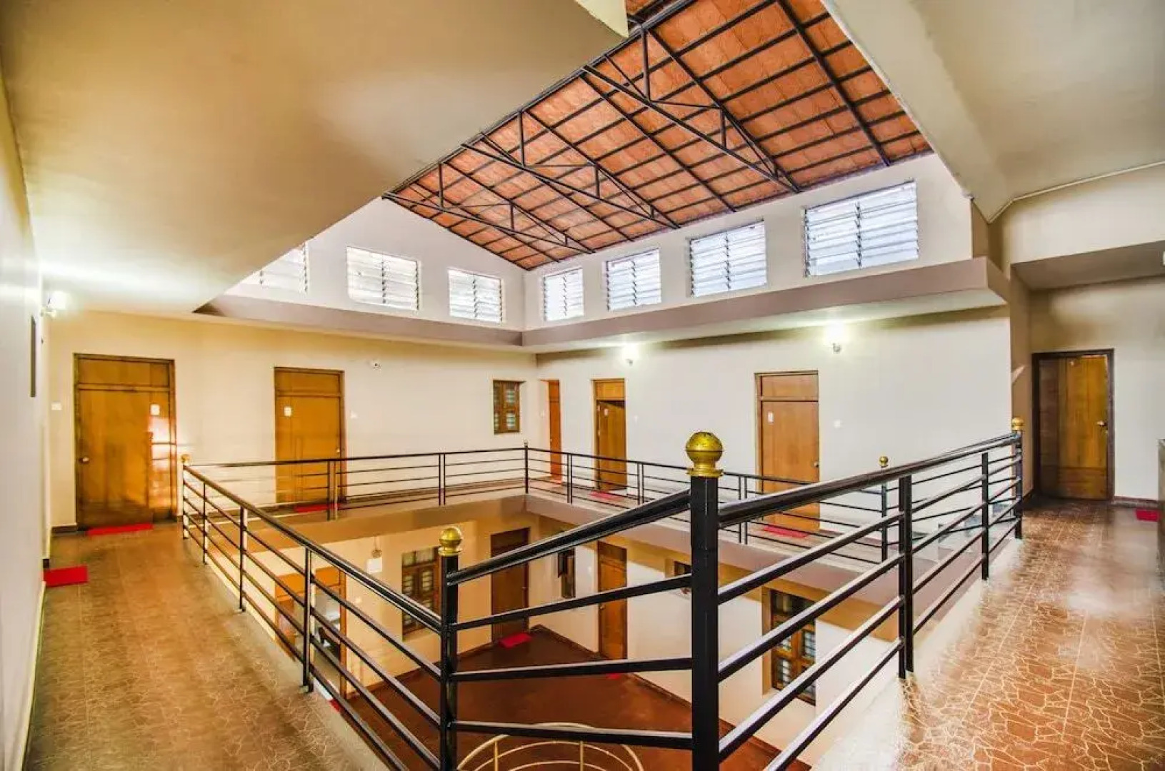 Kumar's White House Hotel