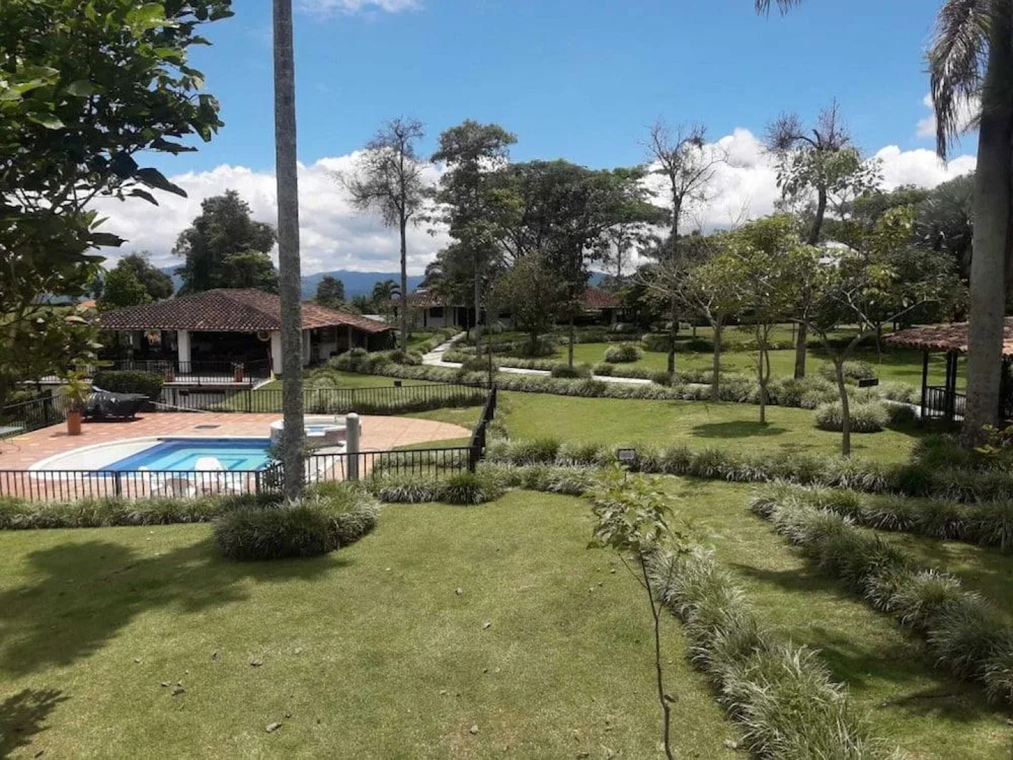 Hotel Campestre Los Nogales